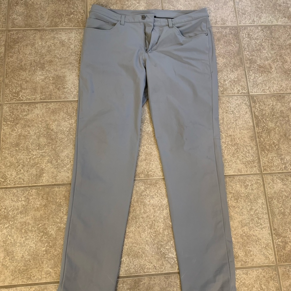 LULULEMON pants - LIKE NEW